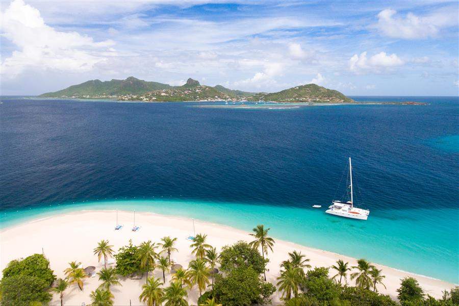 Palm Island Resort & Spa | Best At Travel